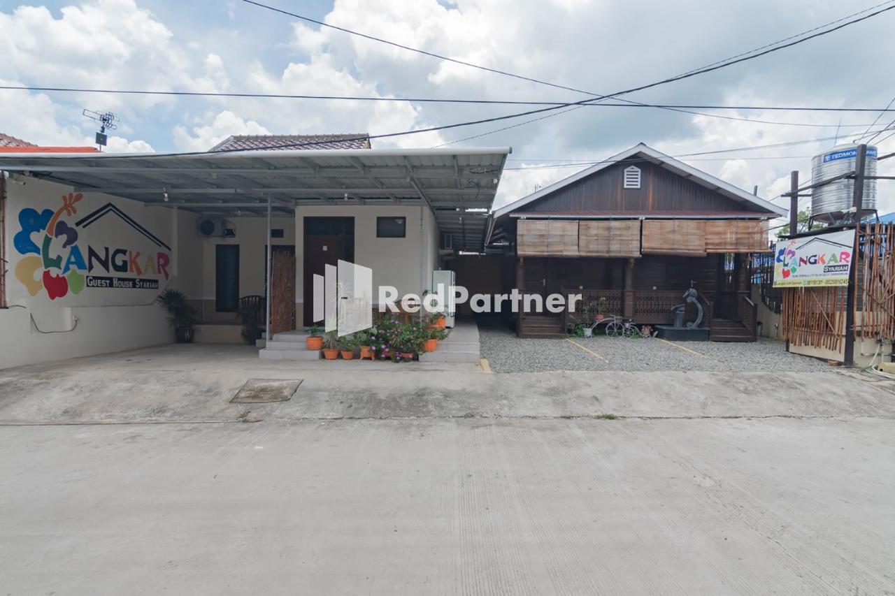 Langkar Guest House Syariah Mitra Reddoorz Samarinda Εξωτερικό φωτογραφία