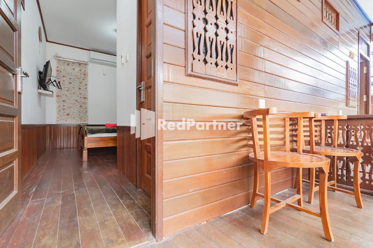 Langkar Guest House Syariah Mitra Reddoorz Samarinda Εξωτερικό φωτογραφία